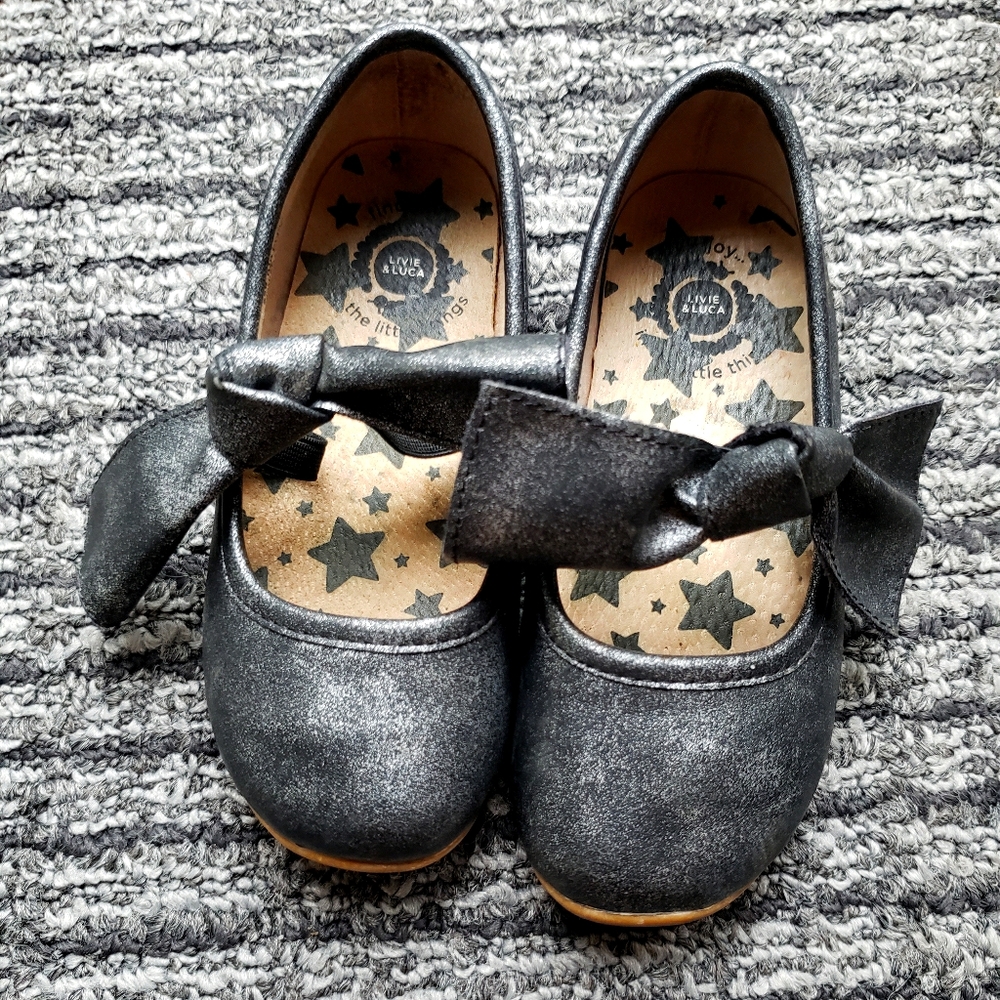 Livie and Luca Halley Bow Flats